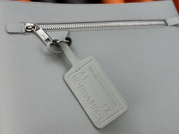 ルイヴィトンバッグ素材ディテール